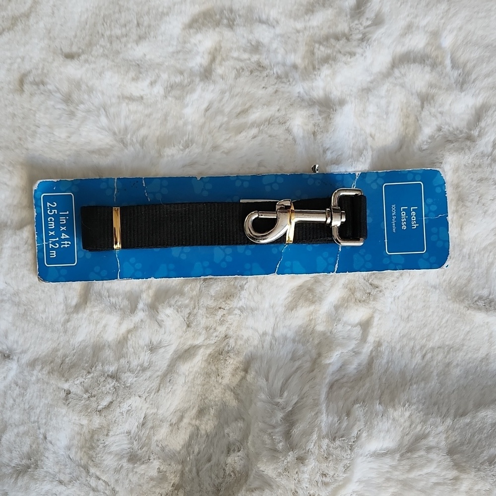 2/$15 - New Black Dog Leash